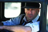 Кадр Герой – одиночка