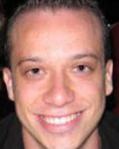 Джонни Торрес фото