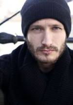 Акос Армонт фото