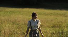 Кадр из фильма "Лоре" - 2