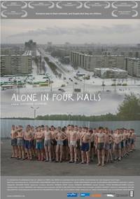 Постер Один в четырех стенах