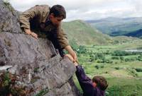 Кадр Война пуговиц