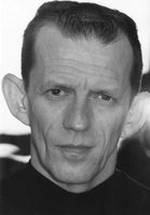 Эзра Баззингтон фото