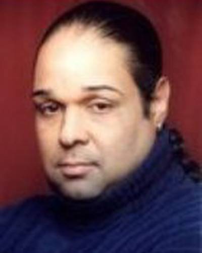 Лу Торрес фото