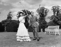 Кадр Добрые сердца и короны