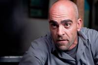 Кадр Они продают даже дождь