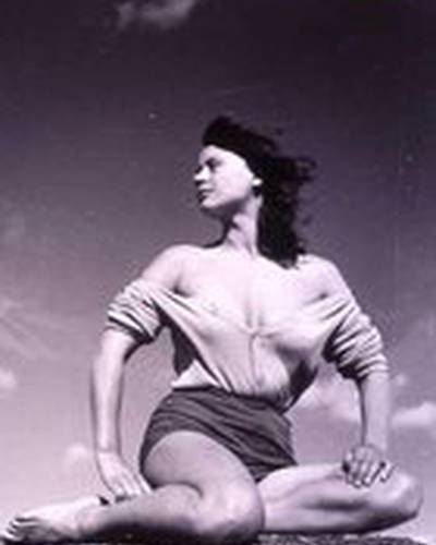 Харриет Андерссон фото