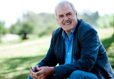 Джон Клиз обидел кота Тейлор Свифт