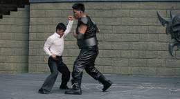 Кадр из фильма "Гнев Ваджра" - 2