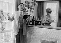 Кадр Бродвей Денни Роуз