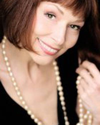 Карен Эйкерс фото