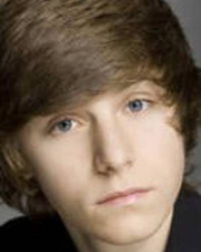 Люк Бромли фото