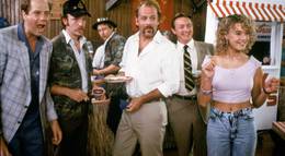 Кадр из фильма "В стране" - 2