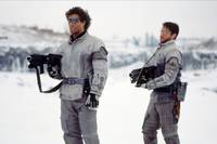 Кадр Крикуны