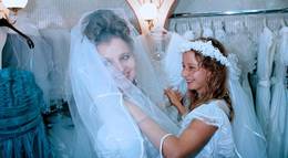 Кадр из фильма "Abrahams Gold" - 2