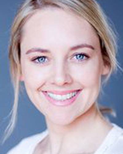 Дэбби Ньюби-Уорд фото