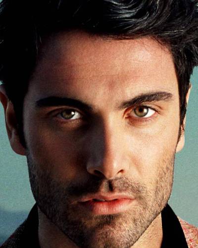 Люка Калвани фото