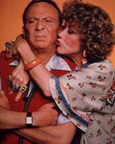 Одра Линдли фото