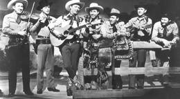 Кадр из фильма "King of the Cowboys" - 1