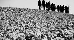 Кадр из фильма "Искушение святого Тыну" - 1