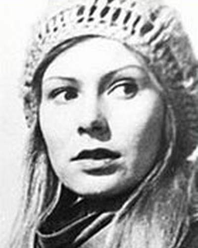 Ева Лейчак фото