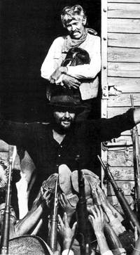 Кадр За пригоршню динамита