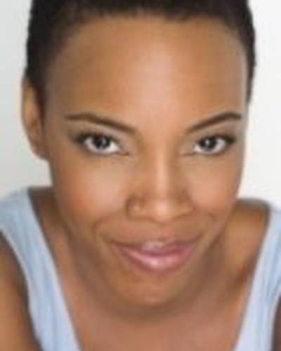 Эйприл Ивет Томпсон фото