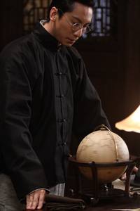 Кадр Женщина-рыцарь Зеркального озера