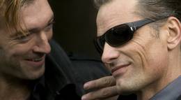 Кадр из фильма "Порок на экспорт" - 2