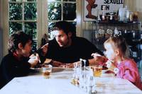 Кадр Один среди женщин