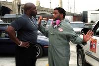 Кадр От колыбели до могилы