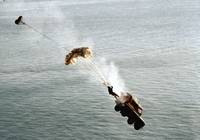 Кадр Искры из глаз