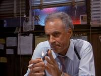 Кадр Существо в корзине 2