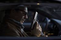 Кадр 3 дня на убийство