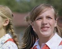 Кадр Красные пчелы