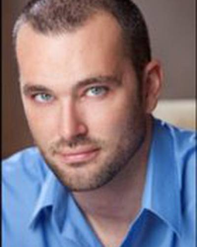 Ивэн Леоне фото