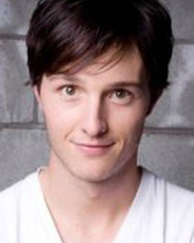 Адам Дженнингс фото