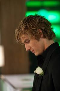 Кадр Страшно красив