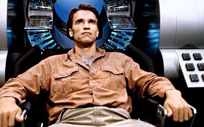 10 самых безумных гифок из боевиков