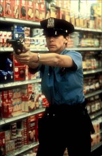 Кадр Голубая сталь