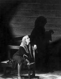 Кадр High Voltage