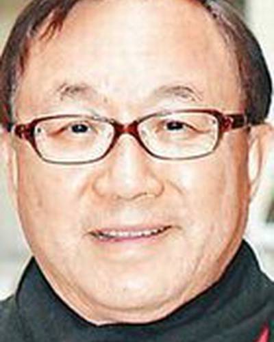 Майкл Хуи фото