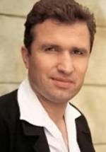 Джулиан Мере фото