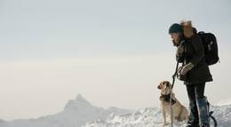 Кадр из фильма "Между нами горы" - 1