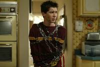 Кадр Малкольм в центре внимания