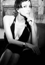 Анушка Ренци фото