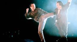 Кадр из фильма "Когти орла" - 1