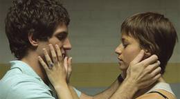 Кадр из фильма "Темносинийпочтичерный" - 1