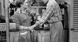 Кадр из фильма "Стеклянная паутина" - 2