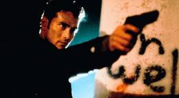 Кадр из фильма "Убежище" - 1